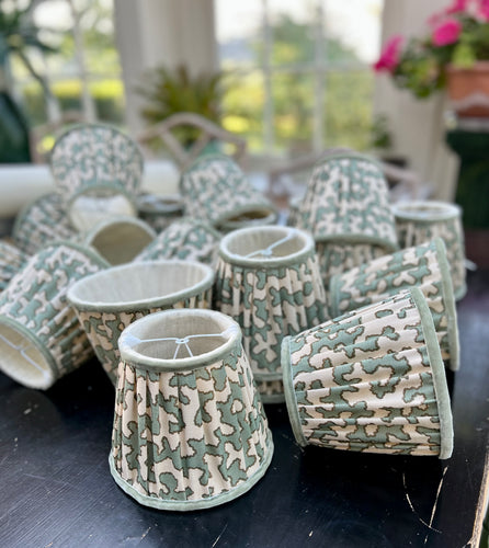 Squiggle candle clip lampshade 6”