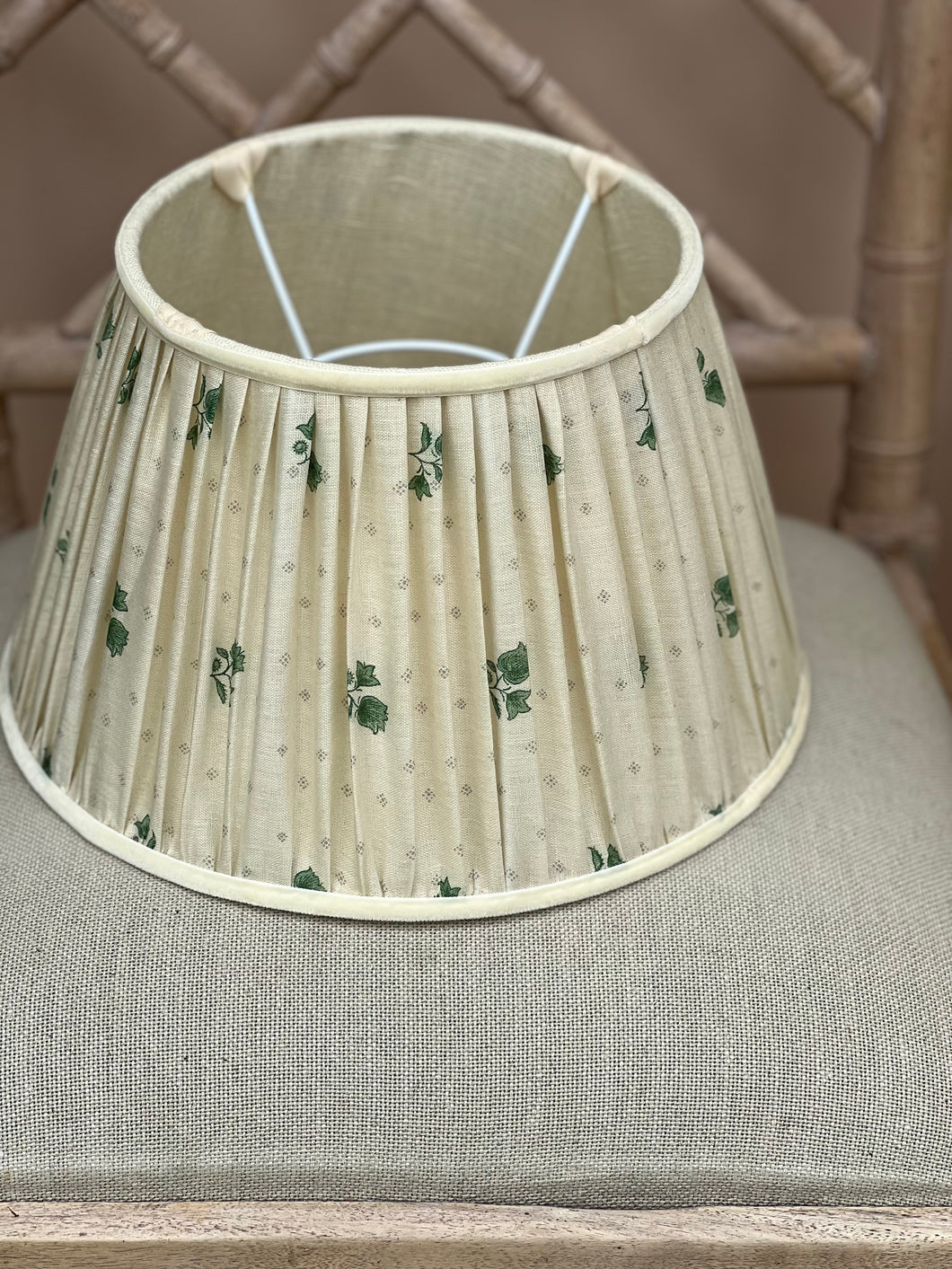 Gorgeous decor babares linen lampshade 12”