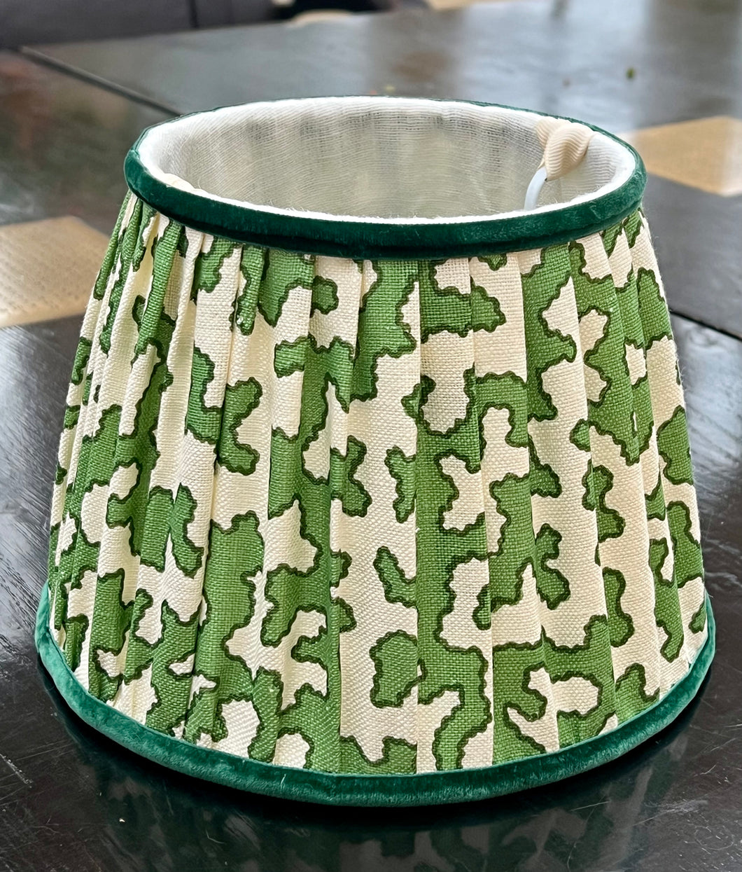 Green squiggle linen Lampshade 8”