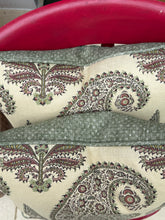 Load image into Gallery viewer, Beautiful paisley cushions with fermoie piping and back