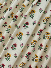 Load image into Gallery viewer, Pretty floral linen lampshade 12”